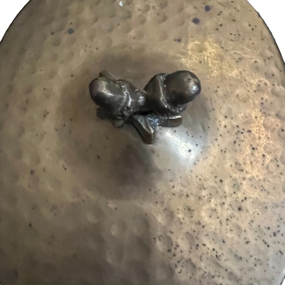 Vintage Mid-Century Modern Brass acorn finials and ornate feet Ice Bucket - Picture 4 of 8